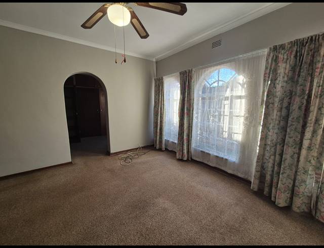 3 BEDROOM HOUSE FOR SALE IN STEELVIEW